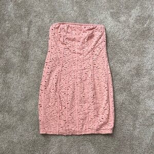 Urban Outfitters Kimchi Blue rosy pink lace strapless mini dress XS